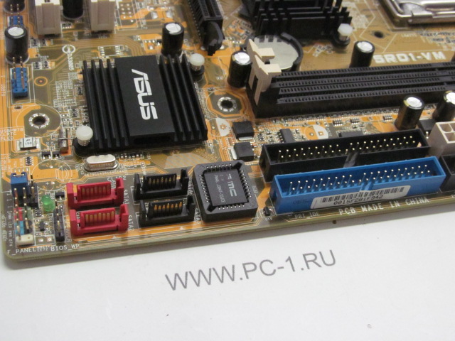 Материнская плата MB ASUS P5RD1-VM /Socket 775 /2xPCI /PCI-E x16 /PCI-E x1 /2xDDR /4xSATA /Sound /4xUSB /LAN /LPT /VGA /COM /mATX /заглушка