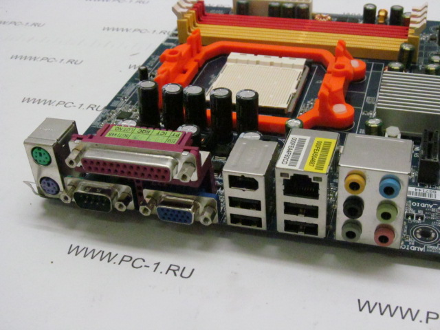 Материнская плата MB Gigabyte GA-M55plus-S3G /Socket AM2 /PCI-E x16 /2xPCI-E x1 /4xPCI /4xDDR2 /VGA /Sound /4xUSB /1394 /4xSATA /IDE /LAN /COM /LPT /ATX /Заглушка