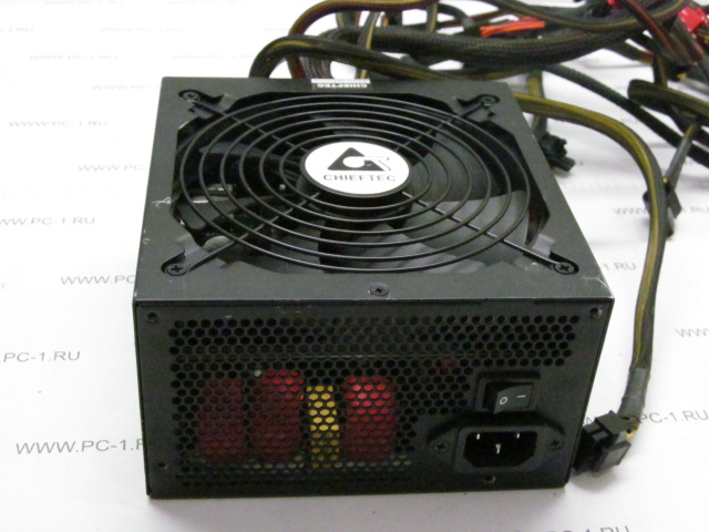 Блок питания ATX 750W Chieftec CFT-750-14CS