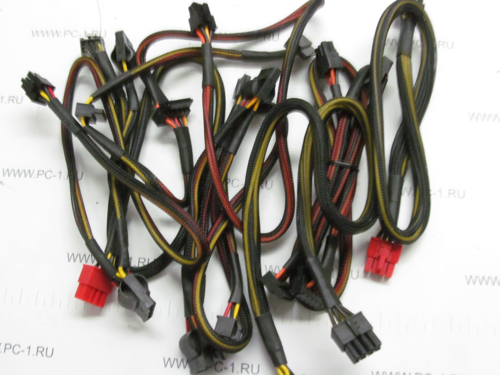 Блок питания ATX 650W Chieftec CFT-650-14CS /24+4(8)+6+6(8) /6xSATA /активный PFC /отстегивающиеся кабели /FAN 140mm /RTL