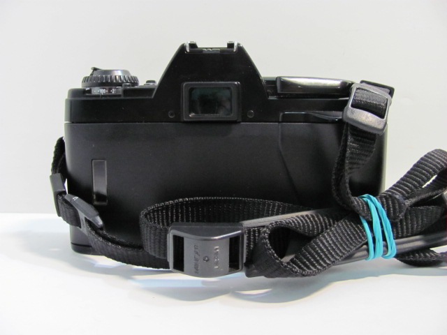 Зеркальный пленочный фотоаппарат Minolta X-300s - Pic n 128322