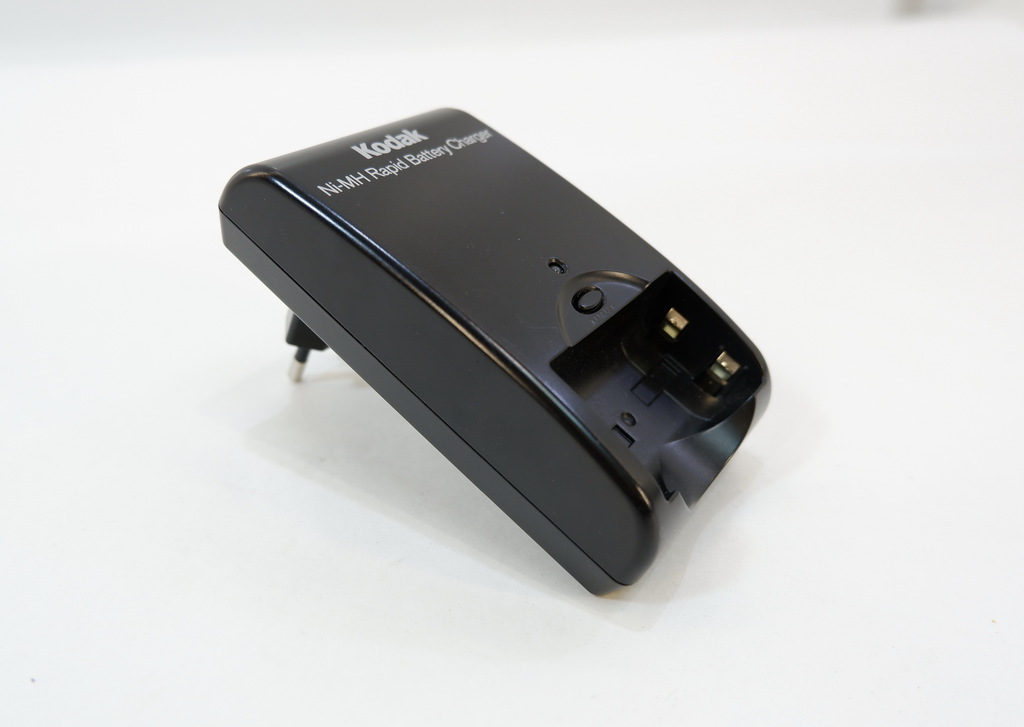 Заурядное устройство Kodak K450 battery charger - Pic n 280873