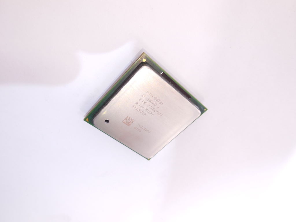 Процессор Intel Celeron D 320 2.40GHz (SL7JV) - Pic n 286344