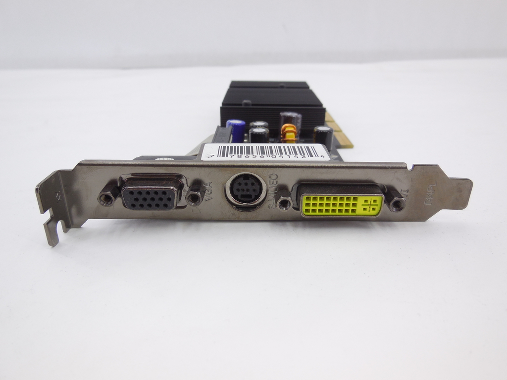 Видеокарта AGP XFX GeForce 6200 256Mb - Pic n 292323