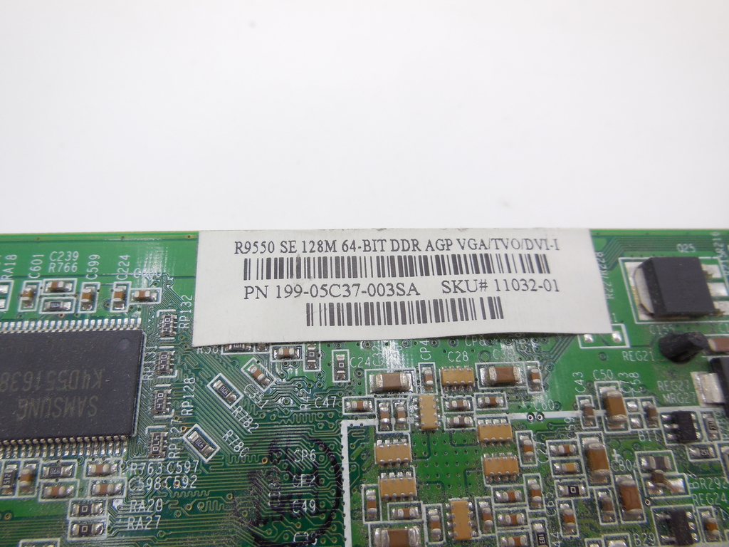 Видеокарта AGP SAPPHIRE Radeon 9550SE /128Mb - Pic n 292324