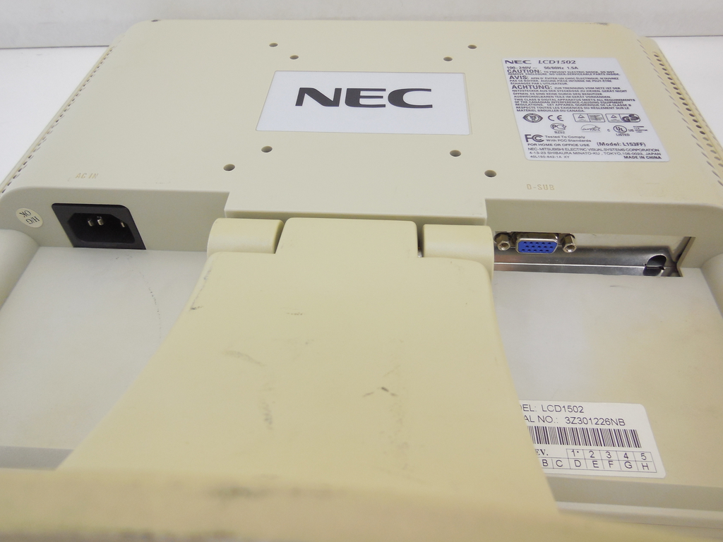 Монитор TFT 15" NEC LCD1502 - Pic n 292995