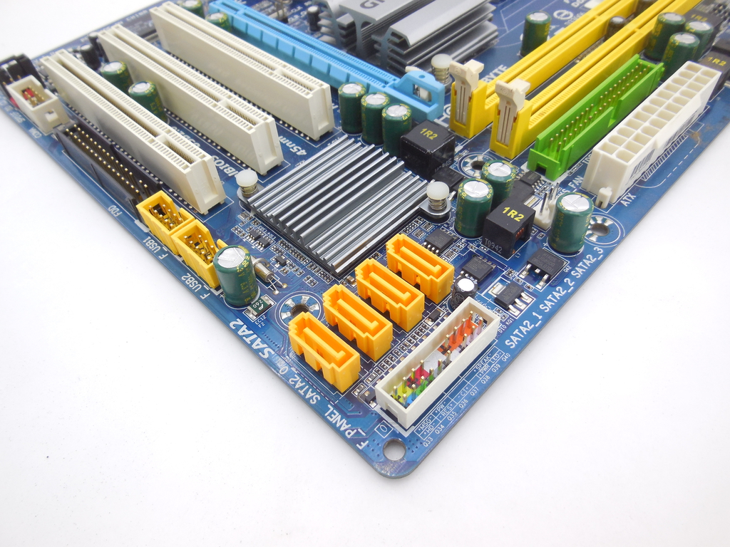 Мат. плата LGA 775 GIGABYTE GA-G41M-ES2H - Pic n 294159