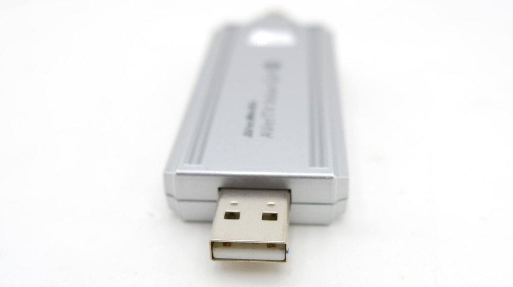 Тюнер AverMedia AverTV Volar GO M - Pic n 290376