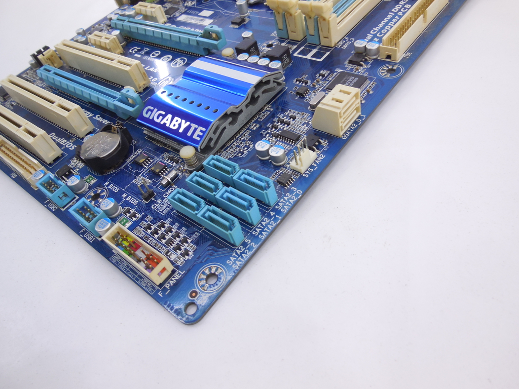 Мат. плата LGA 1156 GIGABYTE GA-P55-UD3 - Pic n 296848