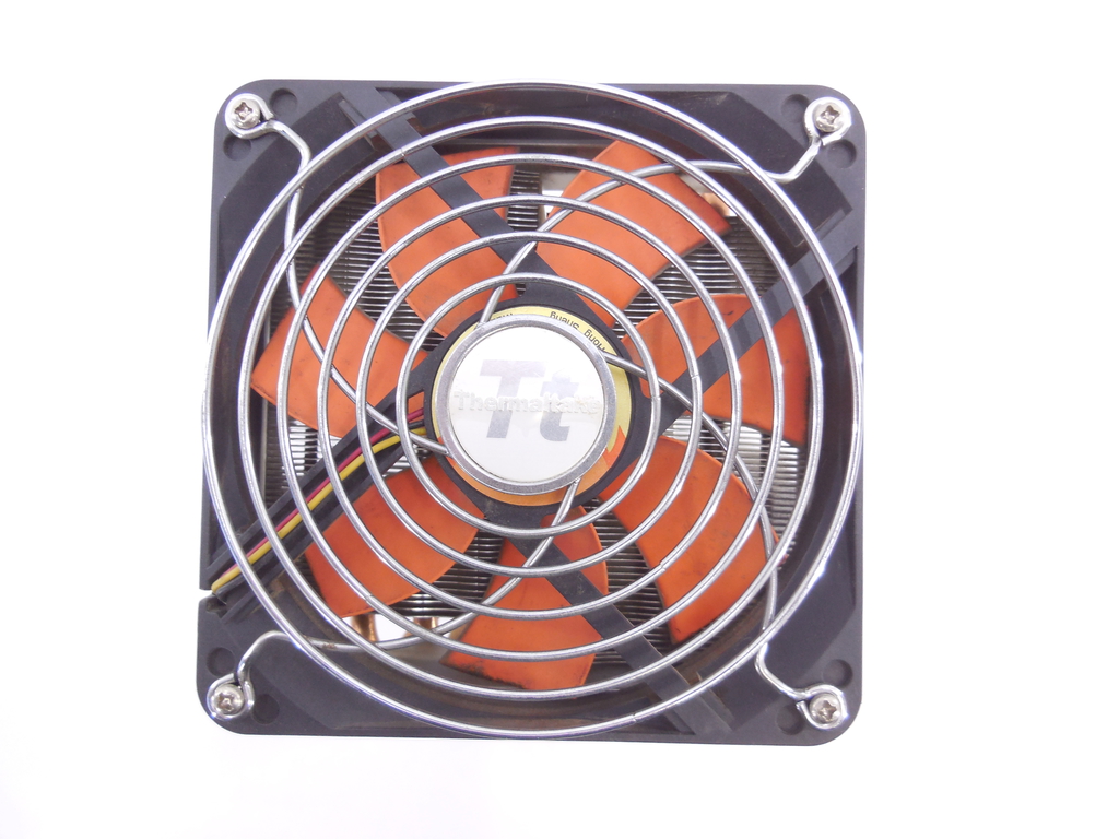 Легендарный Кулер Thermaltake Big Typhoon CL-P0114 - Pic n 297058