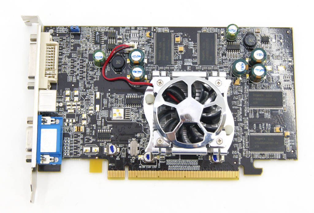 Видеокарта PCI-E Sapphire Radeon X600Pro - Pic n 297128