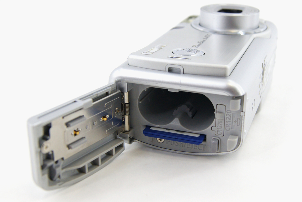 Фотоаппарат Canon PowerShot A400 - Pic n 298752