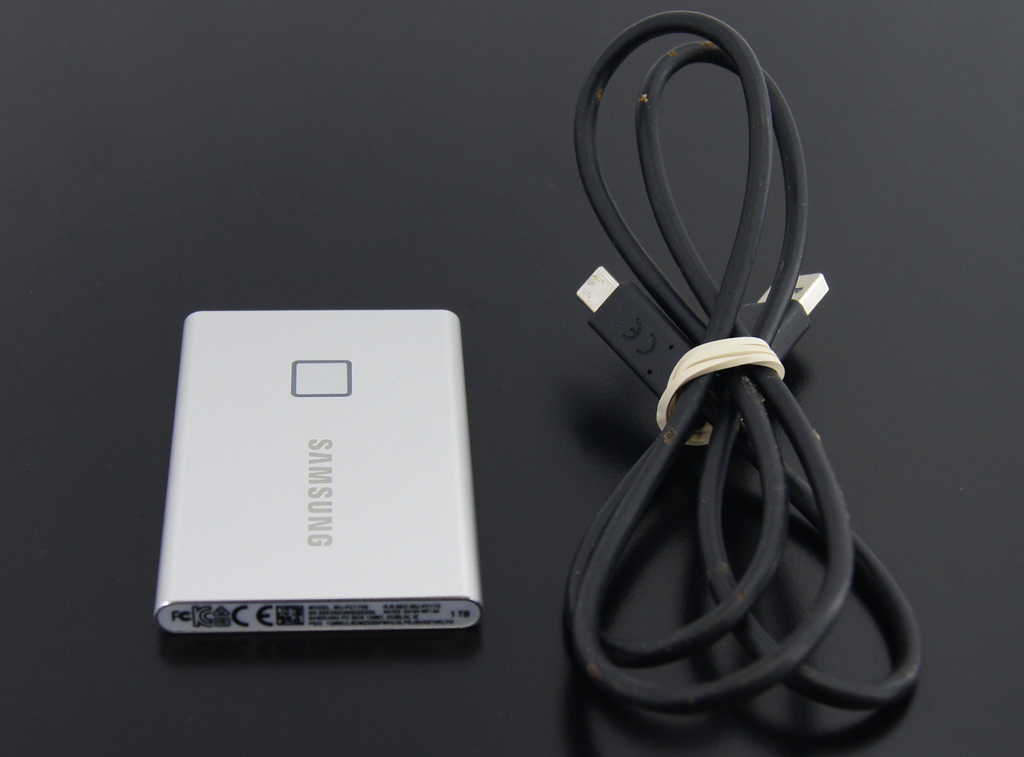 Внешний SSD 1TB Samsung Touch T7 MU-PC1T0S - Pic n 299887
