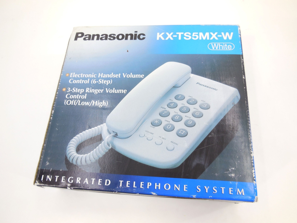 Телефон проводной Panasonic KX-TS5MX