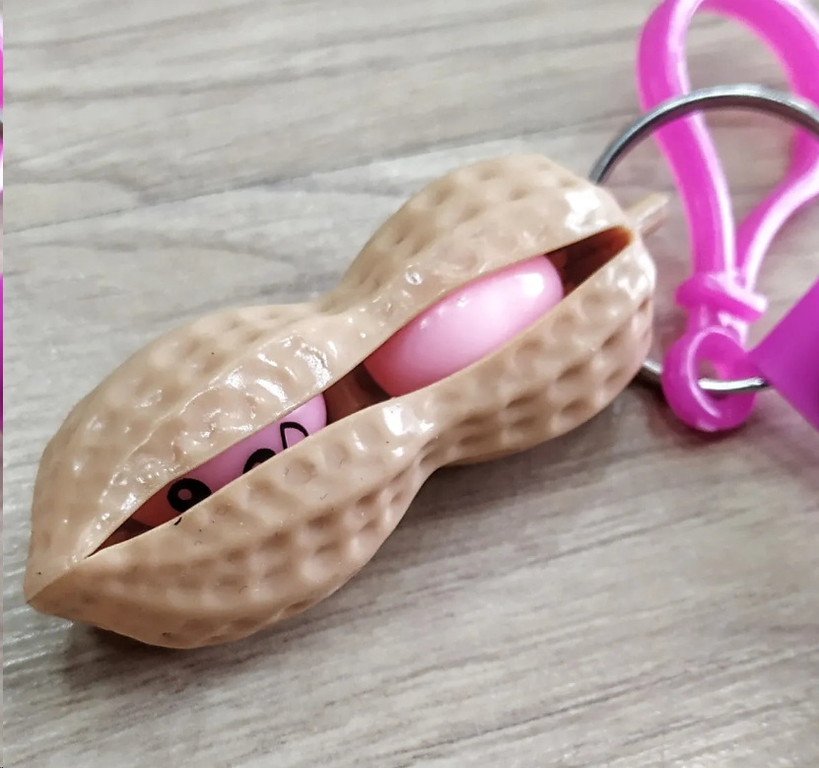 Брелок антистресс Арахис с карабином  - Pic n 301117