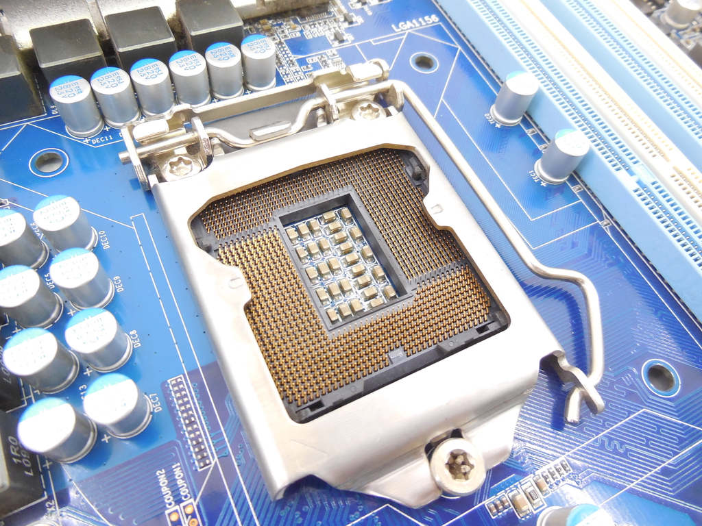 Мат. плата LGA 1156 Gigabyte GA-P55-UD3R - Pic n 302940