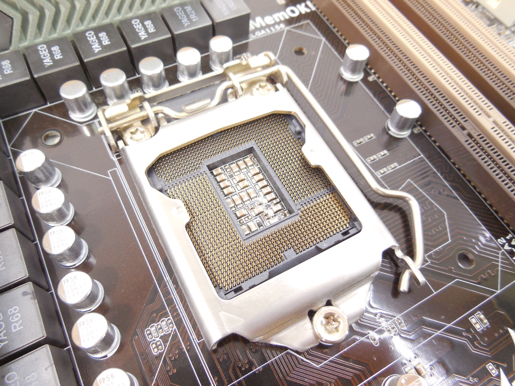 Мат. плата LGA 1156 ASUS SABERTOOTH 55i - Pic n 303651