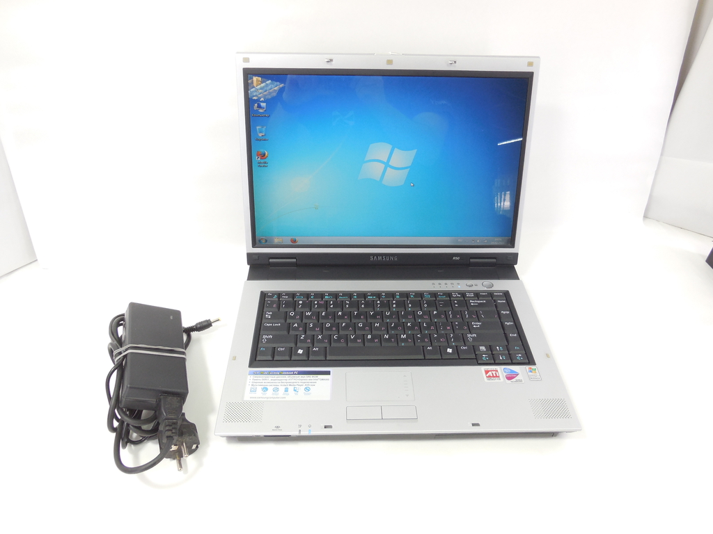 Ноутбук 15.4" Samsung R50 Intel Pentium 2.0GHz, DDR2 2Gb, HDD 60Gb, Video Radeon X300, Windows 7 - Pic n 307335