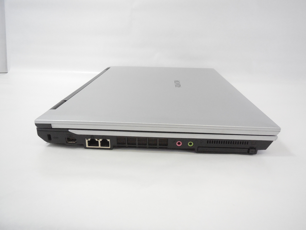 Ноутбук 15.4" Samsung R50 Intel Pentium 2.0GHz, DDR2 2Gb, HDD 60Gb, Video Radeon X300, Windows 7 - Pic n 307335