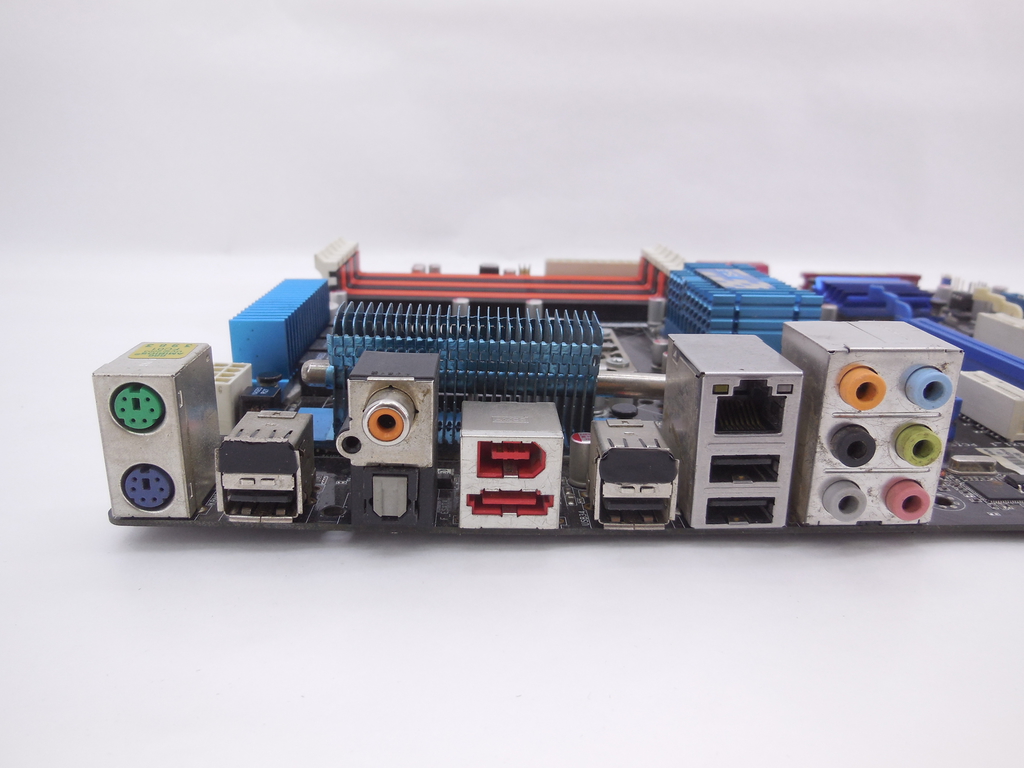 Материнская плата Socket 1366 Asus P6T SE, без рамки задних портов - Pic n 309331