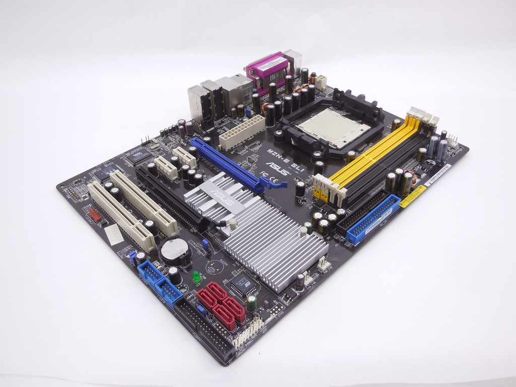 Материнская плата Socket AM2 ASUS M2N-E SLI - Pic n 309632