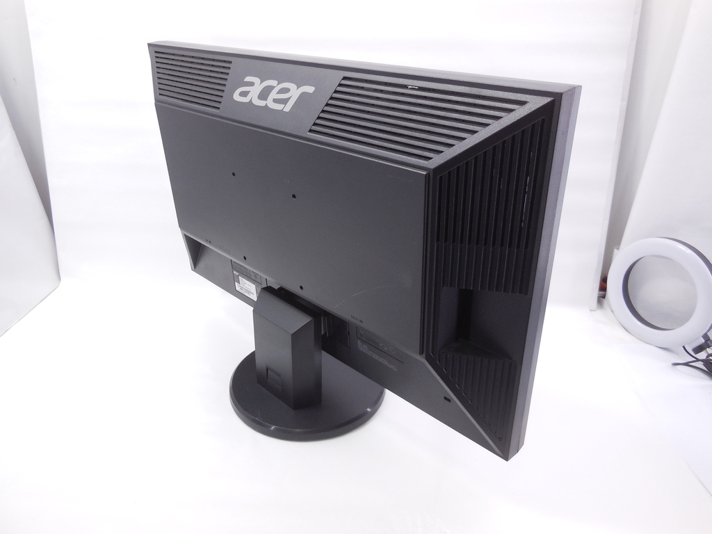 Монитор 23.6" (59.9 см) Acer V243HQ Незначительная царапина на экране - Pic n 309724