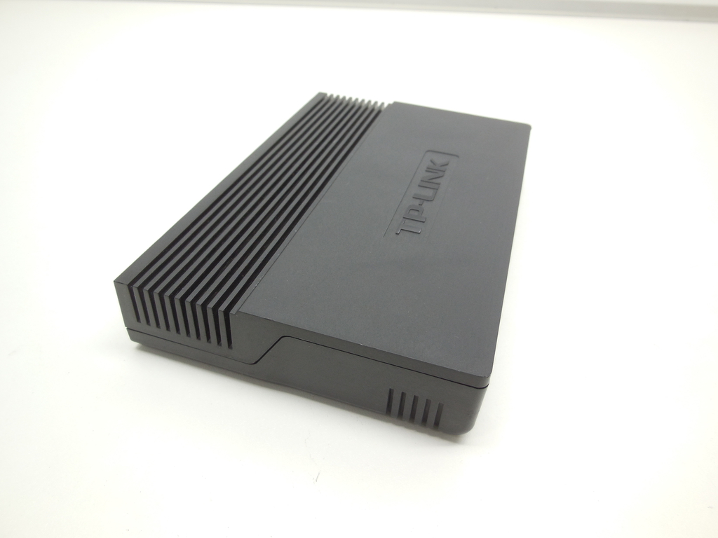 Коммутатор Gigabit TP-LINK TL-SG1008D (Ver. 5.1) 8 port - Pic n 310251