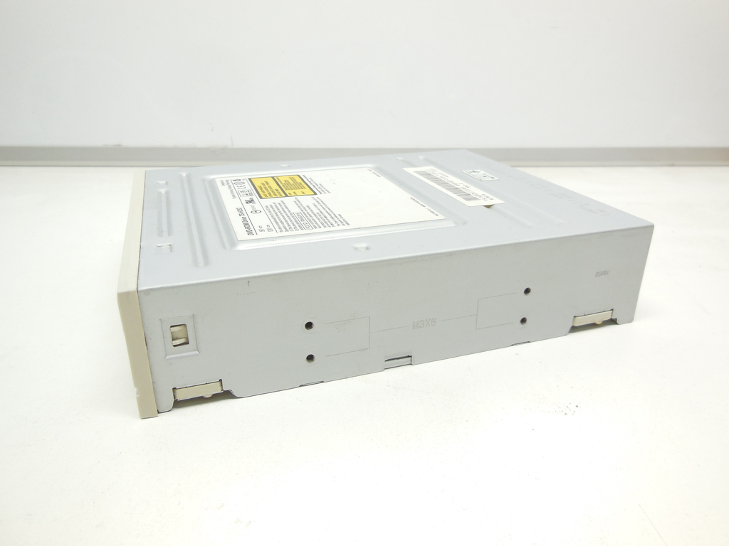 Оптический привод IDE DVD ROM TSST TS-H352 - Pic n 310317