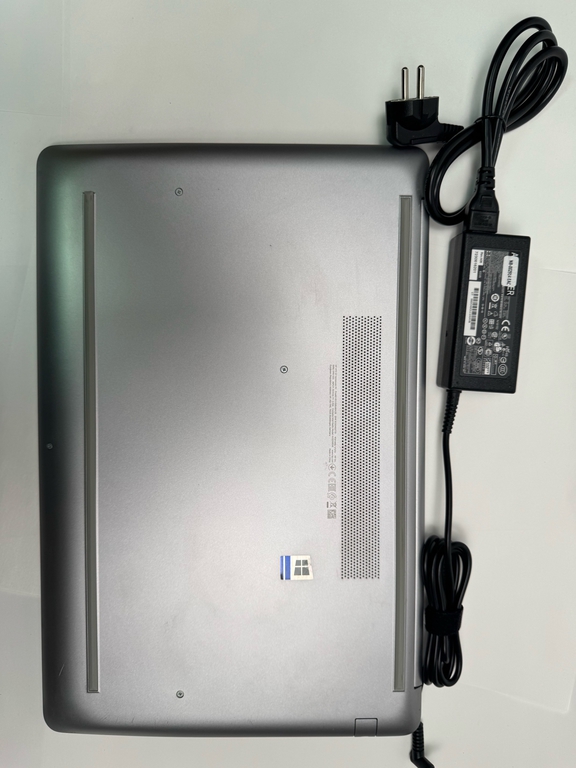 Ноутбук 17.3" IPS FHD 1920х1080рх HP ProBook 470 G7 Intеl Соrе i5-10210U 1.60/4.20GНz, видеокарта АМD Rаdеоn 530 2GВ, 8GB DDR4, 256GB NVMe SSD, - Pic n 311165