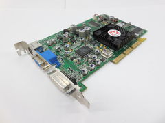 Видеокарта AGP ATI Radeon 8500 LE 64Mb