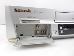 Видеомагнитофон Panasonic NV-FJ620 - Pic n 263385