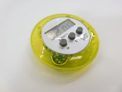 Таймер будильник на прищепке с магнитом зеленый
