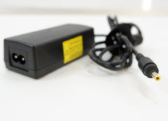 Зарядное устройство HP 30W-HPI022