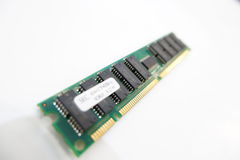 Серверная память Samsung EDO SD-RAM DIMM 32MB ECC