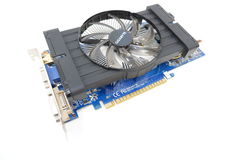 Видеокарта PCI-E Gigabyte GeForce GTX 550 Ti 1Gb - Pic n 260882