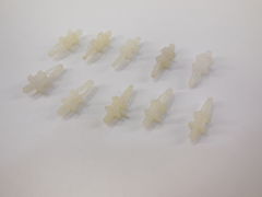 Заглушки пластмассовые № 16 сборочные для крепления материнских плат к корпусу с резьбой Цена за 10 штук