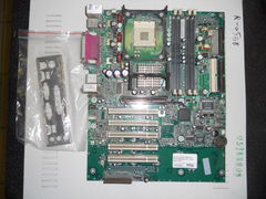 MB Intel S-478 E210882 FSB 400/533/800 Mhz / AGP / USB / Sound / ATX