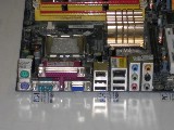 Материнская плата MB Gigabyte GA-8I945GMF /Socket 775 /2xPCI /PCI-E x16 /PCI-E x1 /4xDDR2 /4xSATA /Sound /1394 /LPT /SVGA /COM /4xUSB /LAN /mATX