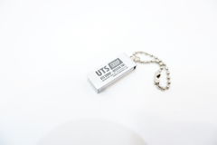 Флэш-накопитель USB 4Gb Metal Key