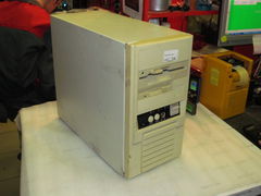 Компьютер AMD 386 SX40 40MHz /SIMM 30pin 4Mb /HDD SeaGate 125Mb /MB M396F /Video Realtake 256kb /FDD 5.25" /FDD 3.5" /LAN 10Mbps (BNC) /Корпус Baby-AT /БП AT 200W