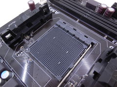 Мат. плата Socket AM3 AM3+ GigaByte GA-78LMT-S2 - Pic n 264956