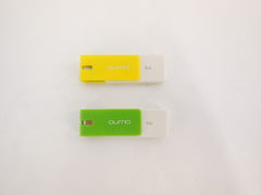 Флэш-накопитель 8GB Qumo