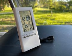 Часы метеостанция PF-A4598 температура/ влажность