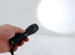 LED Фонарь ручной LED5136 10Вт алюминиевый корпус