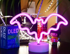 Неоновый светильник Летучая мышь LED 30см