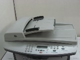 МФУ HP LaserJet 3052 принтер/сканер/копир, A4, лазерное ч/б, 18 стр/мин ч/б, 1200x1200 dpi, подача: 260 лист., вывод: 100 лист., Post Script, память: 64 Мб, Ethernet RJ-45, USB, ЖК-дисплей /Требует за