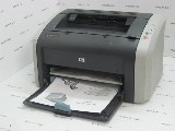 Принтер HP LaserJet 1010 ,A4, печать лазерная ч/б, 12 стр/мин ч/б, 600x600 dpi, подача: 150 лист., вывод: 100 лист., память: 8 Мб, USB