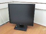 Монитор TFT 19" Acer V193DObmd /1280x1024, 250 кд/м2, 5 мс, 160°/160° /стереоколонки, DVI, VGA /Цвет: черный /Царапины на экране
