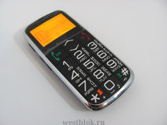 Мобильный телефон с большими кнопками МегаФон